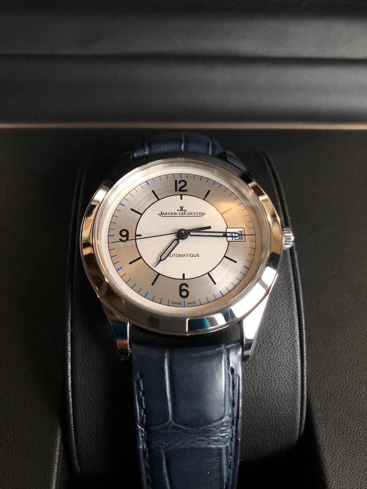 Jaeger-LeCoultre Master Control Date Sector Dial (Q1548530)