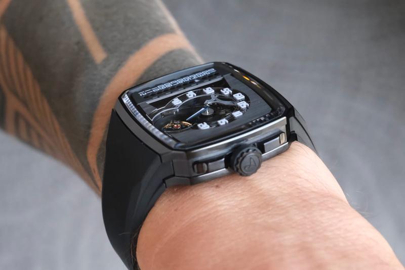 Hautlence Linear Series 2 (Reference AD50-ST01)
