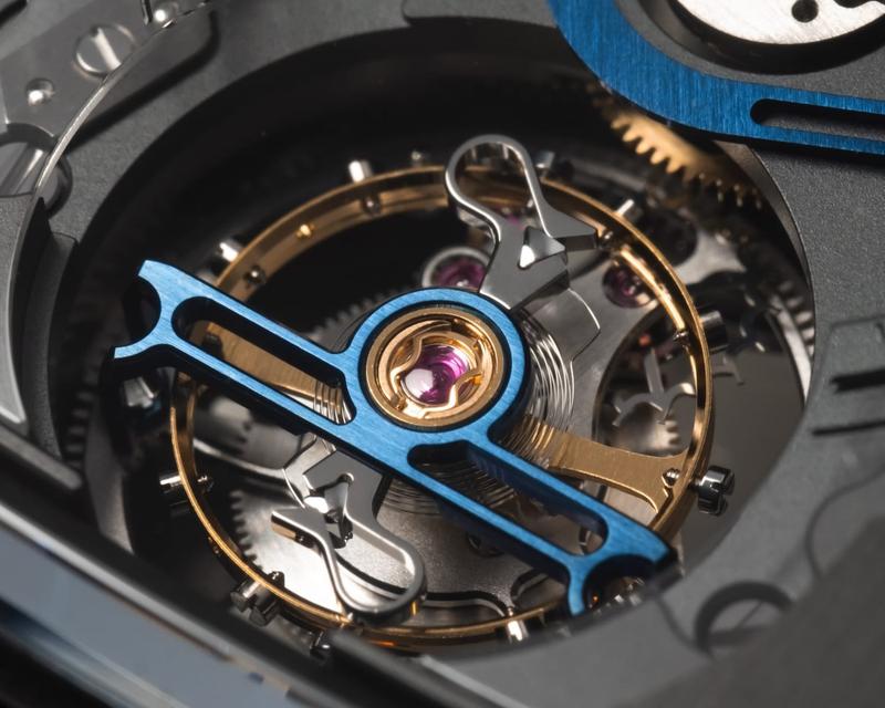 Movement D50 of the Hautlence Linear Series 2 (Reference AD50-ST01)