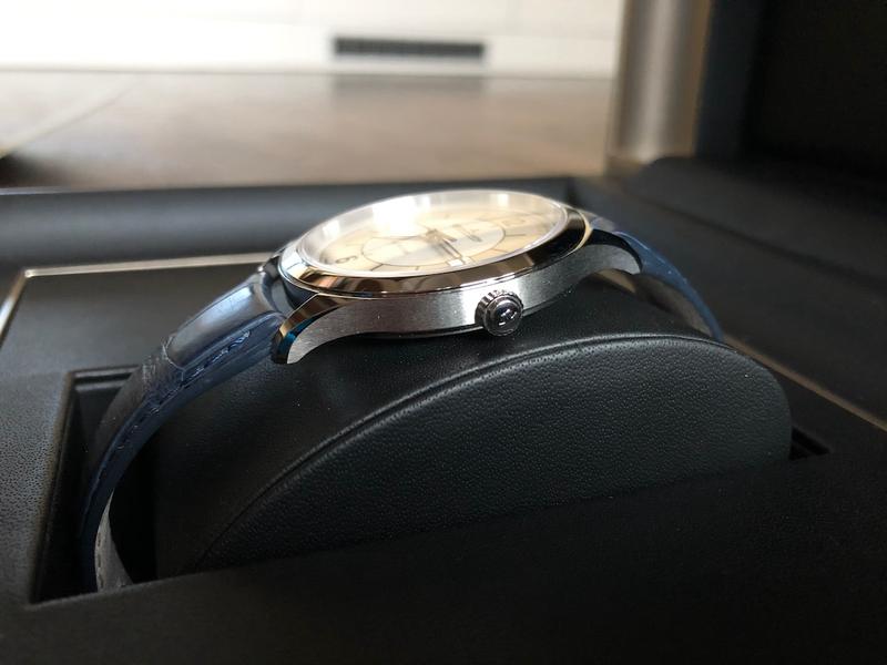 Jaeger-LeCoultre Master Control Date Sector Dial (Q1548530)