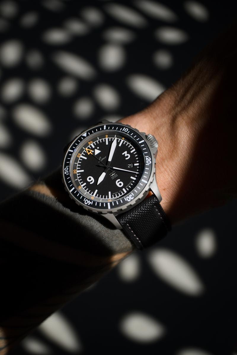 Laco Hamburg GMT DIN 8330