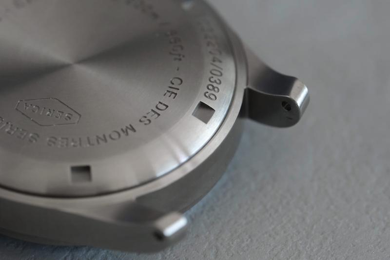 Serica 4512 caseback details