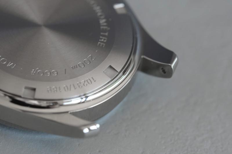 Serica 6190 caseback details