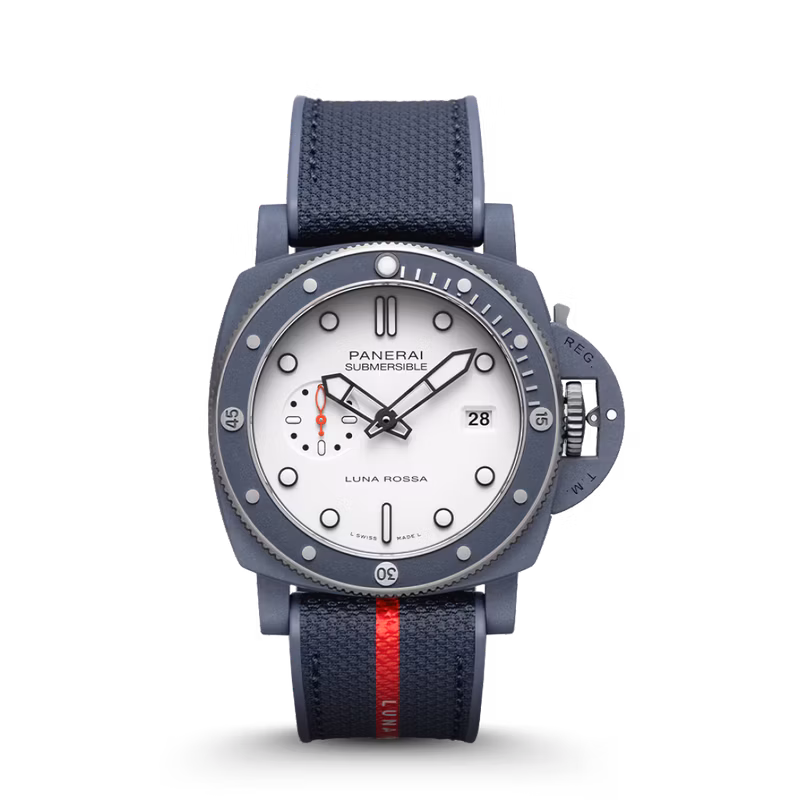 Panerai Submersible QuarantaQuattro Luna Rossa Ti-Ceramitech™ (Ref. PAM01543)