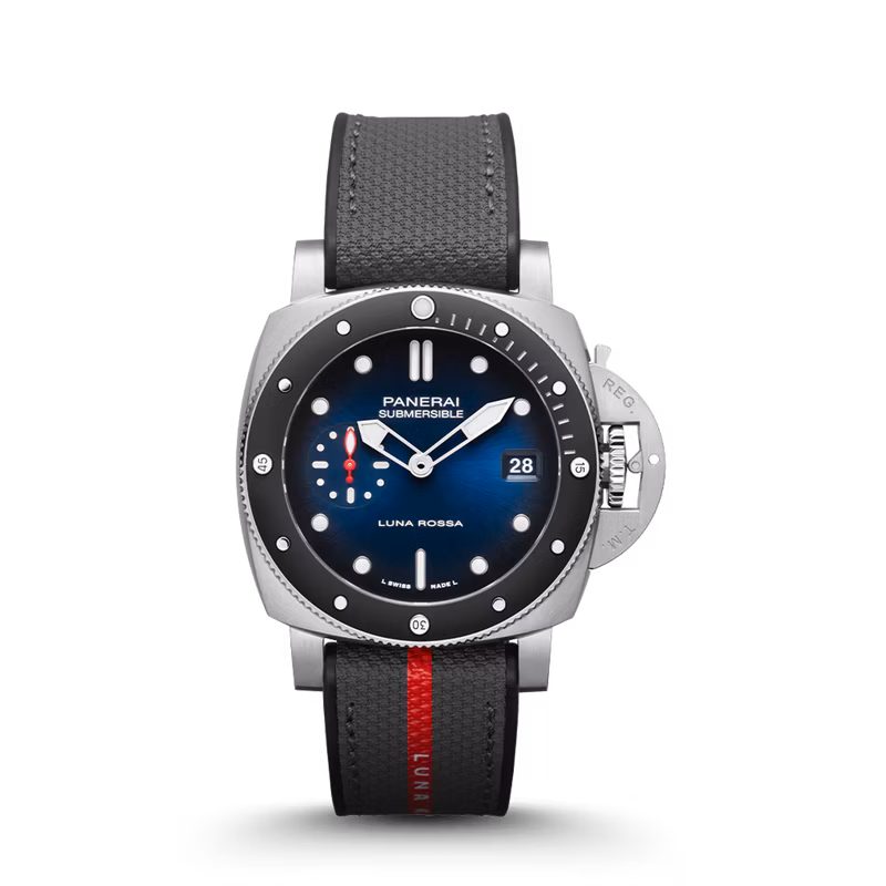 Panerai Submersible Luna Rossa (Ref. PAM01565)